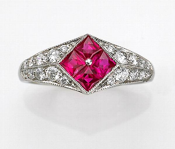 Appraisal: A ruby diamond and platinum ring