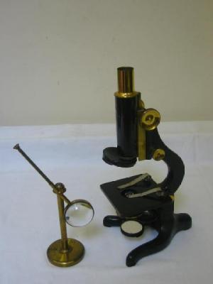 Appraisal: A KIMA MONOCULAR MICROSCOPE by W Watson Sons Ltd London