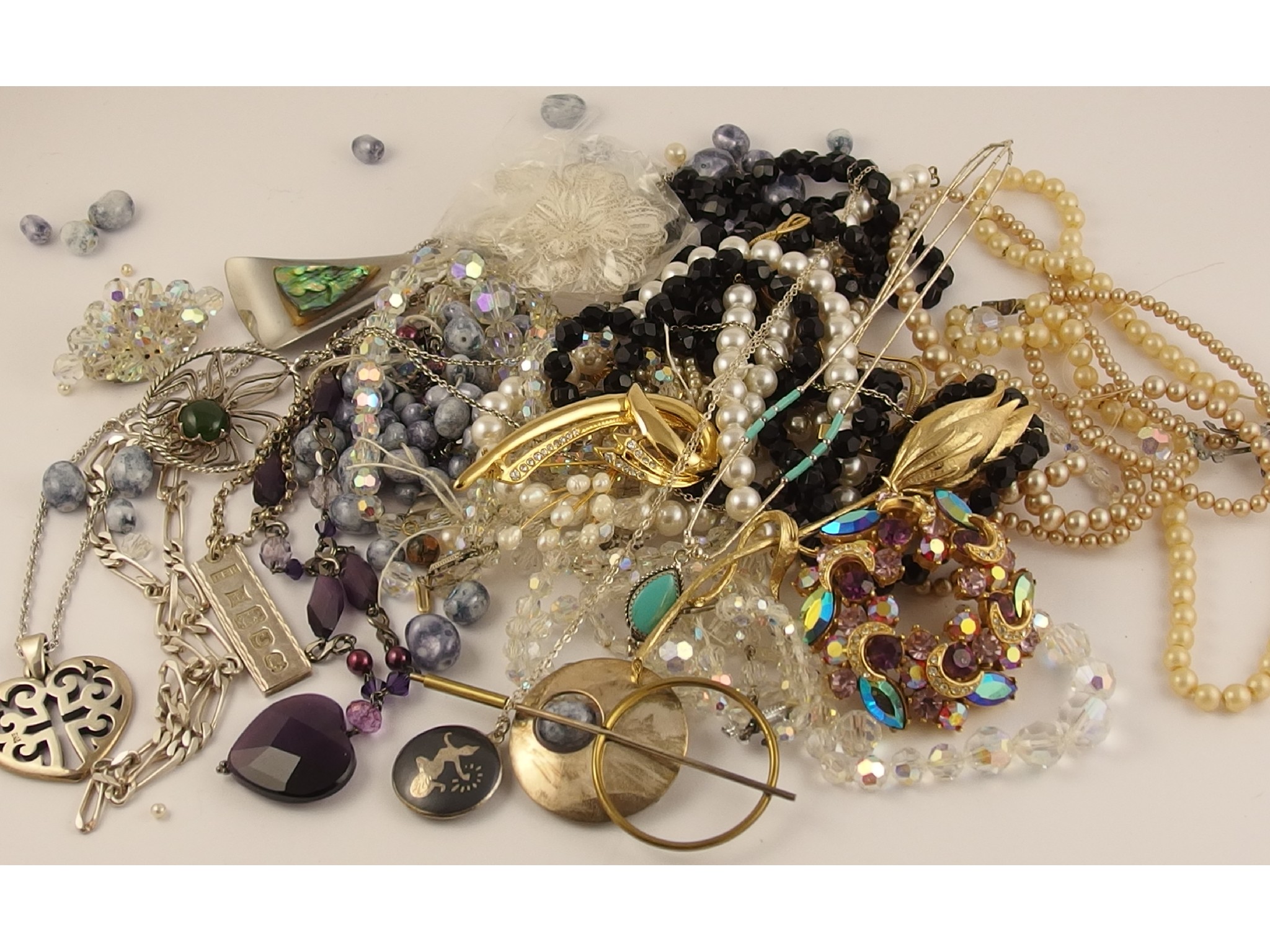 Appraisal: A collection of vintage costume jewellery and silver to include