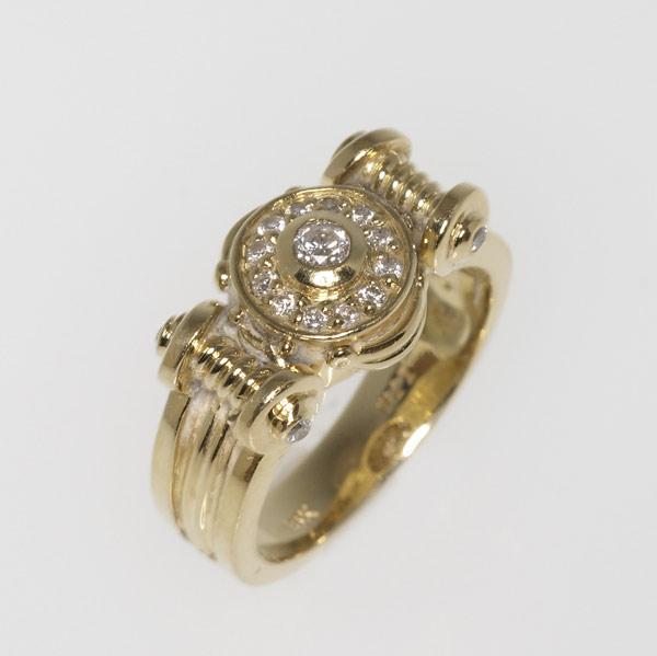 Appraisal: DIAMOND RING k yg Neoclassical design ct TW gs GW