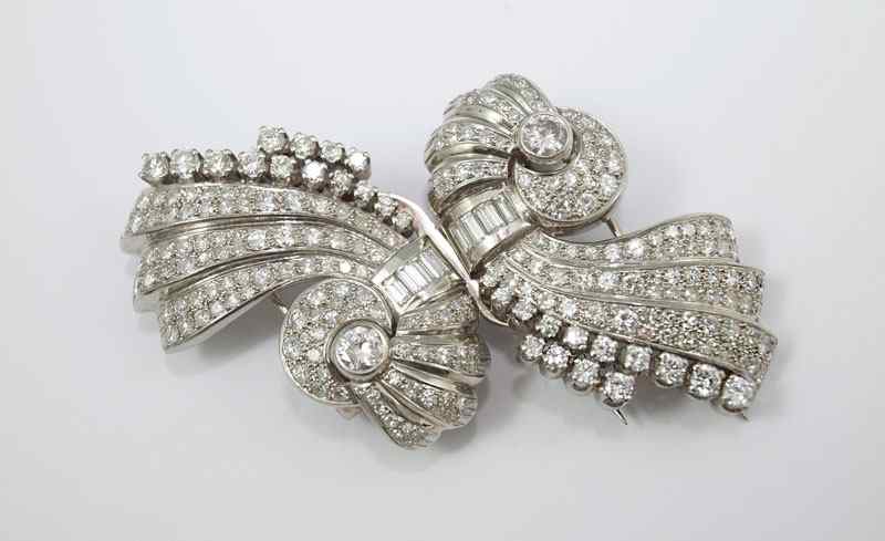 Appraisal: Ca 's PLATINUM DIAMOND DOUBLE CLIP BROOCH Two clips join