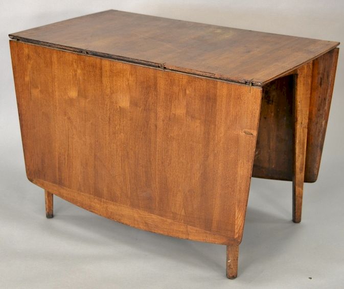 Appraisal: Mid Century drop leaf table ht in open x closed