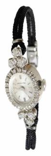 Appraisal: kt Diamond Hamilton Watch lady's wrist watch oval face with