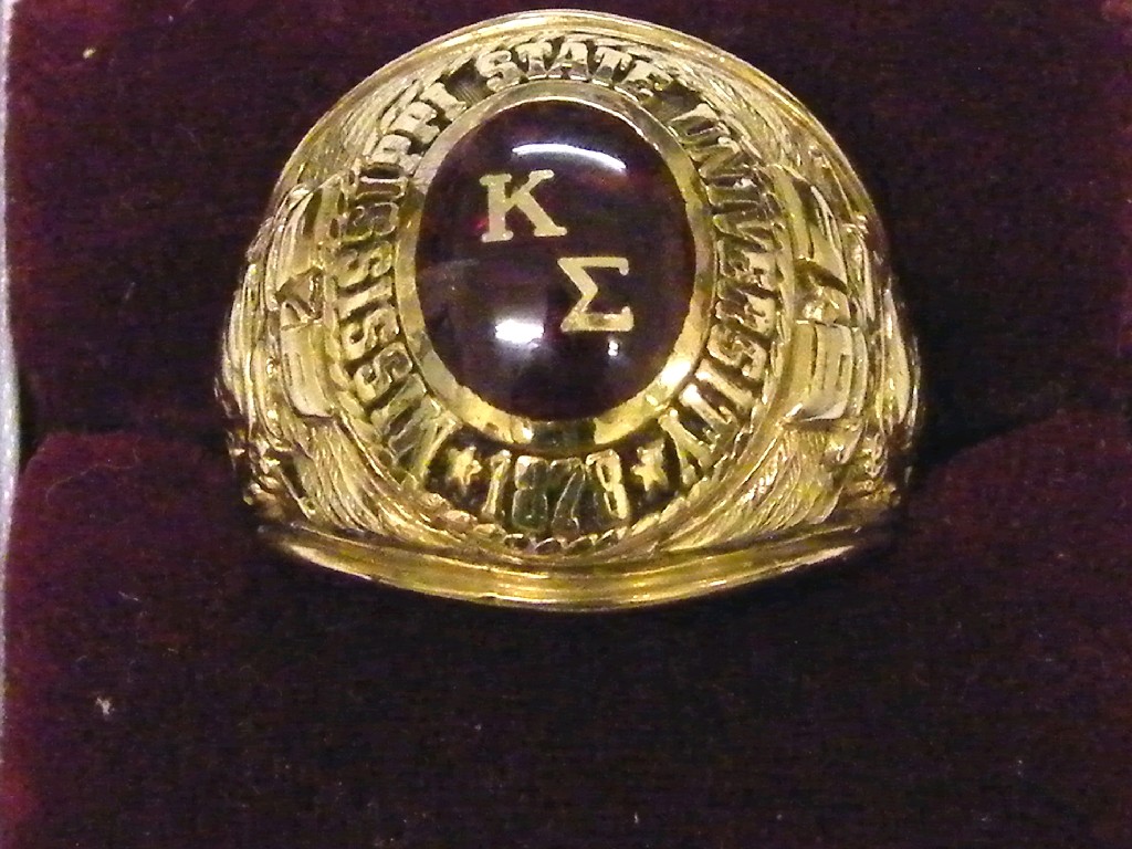 Appraisal: k 'Mississippi State University ' college ring size V W