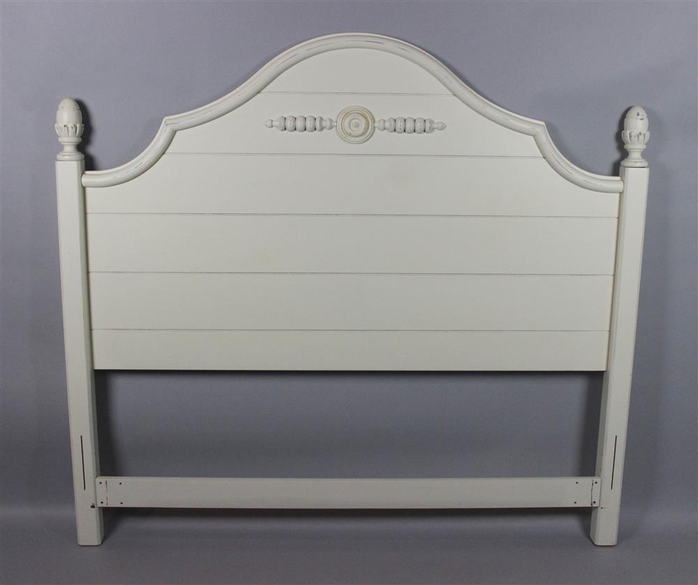 Appraisal: WHITE PAINTED QUEEN SIZE HEADBOARD LABELED LEXINGTON ESTATE OF TOM