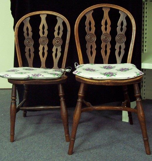 Appraisal: Two th Century single chairs each with pierced splat back