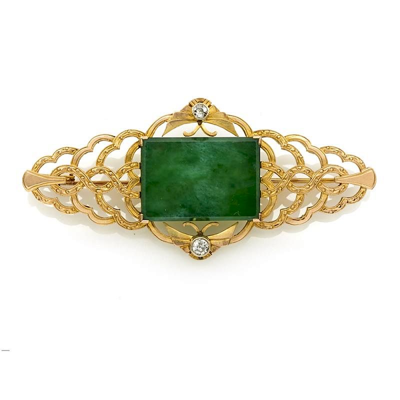 Appraisal: k Yellow gold jade and diamond brooch k Yellow gold