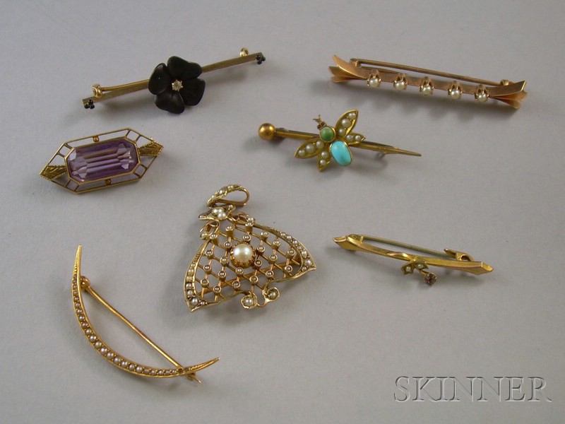 Appraisal: Seven Victorian Gold Pins including a kt gold and seed