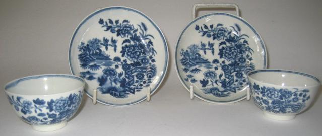 Appraisal: TWO FIRST PERIOD WORCESTER PORCELAIN TEA BOWLS AND SAUCERS c