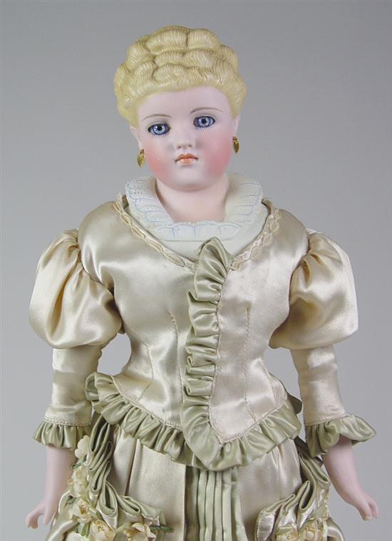 Appraisal: Simon Halbig Lady Doll Circa 's Molded shoulderhead doll Blue