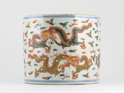 Appraisal: A large Chinese wucai cylindrical brush pot painted with five