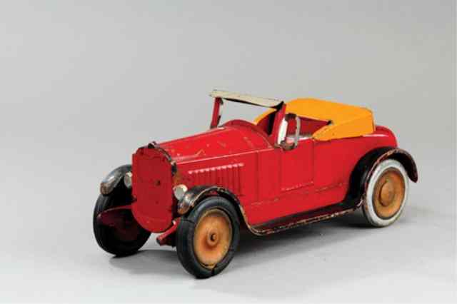 Appraisal: DAYTON OPEN AUTO Pressed steel painted in red body orange