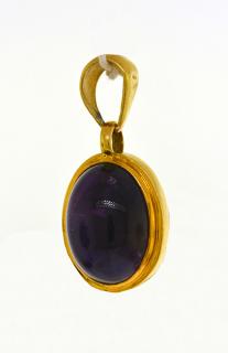 Appraisal: k Amethyst Pendant k amethyst pendant egg shaped cabochon amethyst