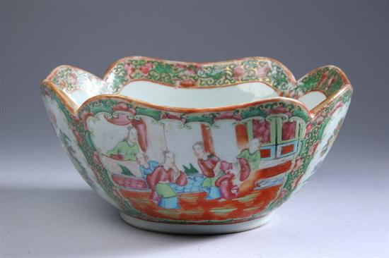 Appraisal: CHINESE ROSE MEDALLION PORCELAIN BOWL th century - in diam