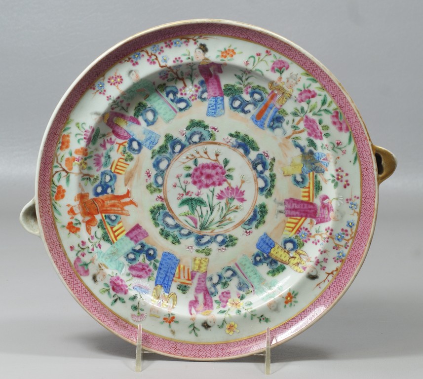 Appraisal: Chinese Export Famille Rose Warming Dish hairline running around underside