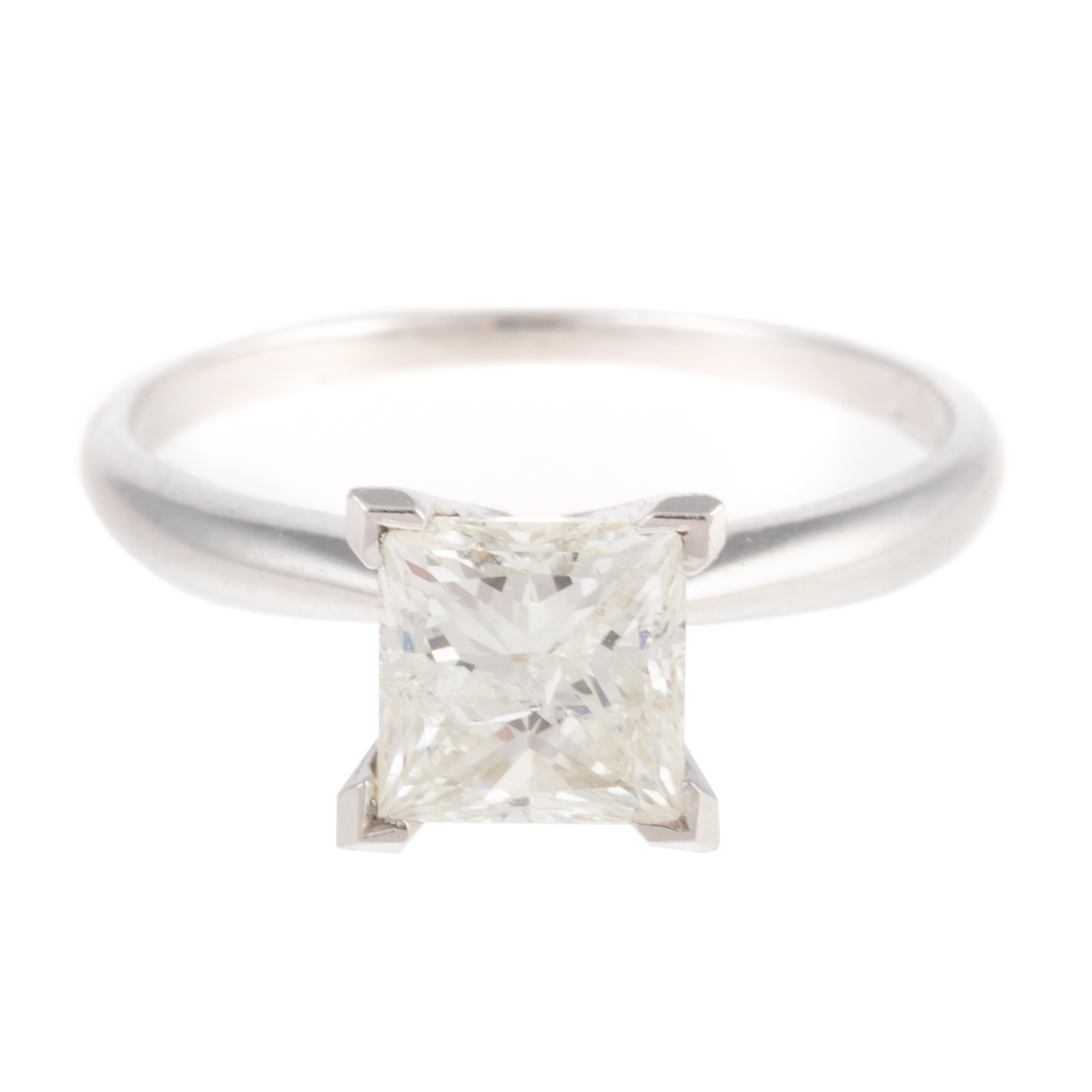 Appraisal: A CT PRINCESS CUT DIAMOND SOLITAIRE RING K white gold