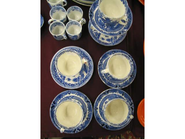 Appraisal: Pcs Blue Willow Ironstone cups saucers and demitasse