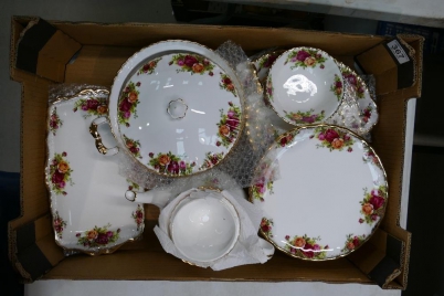 Appraisal: A collection of Royal Albert Old Country Roses to include