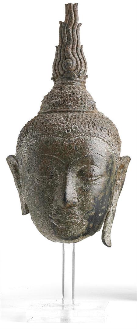 Appraisal: A th century Thai bronze head of Buddha Ayutthaya period