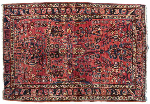 Appraisal: A Sarouk rug size approximately ft in x ft in