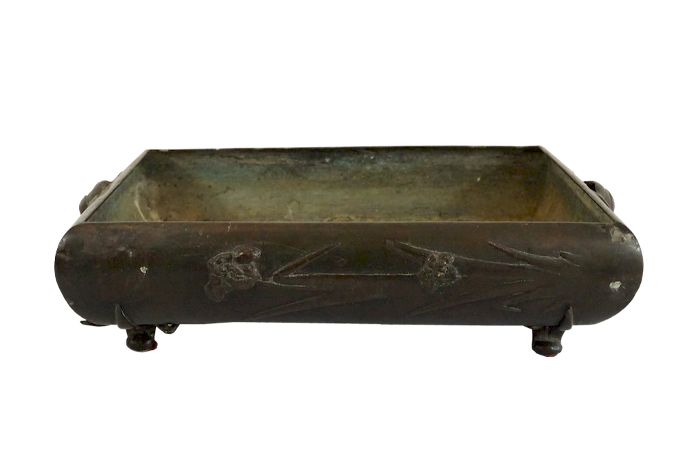 Appraisal: Japanese Bronze Planter with Handles on Scrolled Feet Lot Japanese