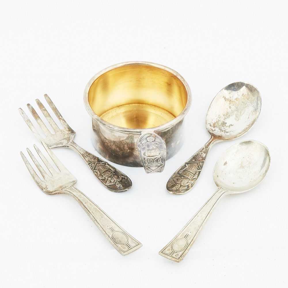 Appraisal: Grp Children's Sterling Silver Utensils Group of five sterling silver