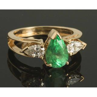 Appraisal: Diamond Emerald k Ring Ladies diamond emerald k gold ring