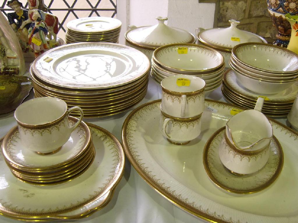 Appraisal: An extensive collection of Paragon Athena pattern dinner wares with