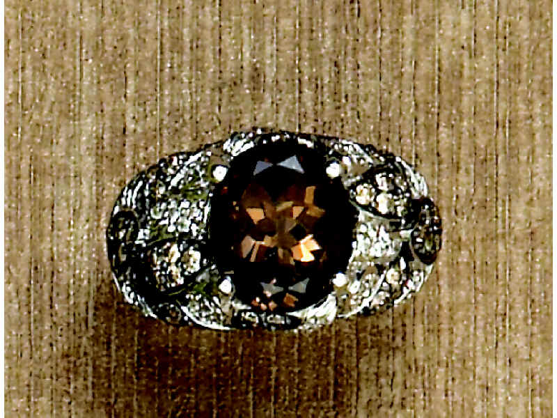 Appraisal: SMOKY QUARTZ AND DIAMOND RING k white gold ring centering