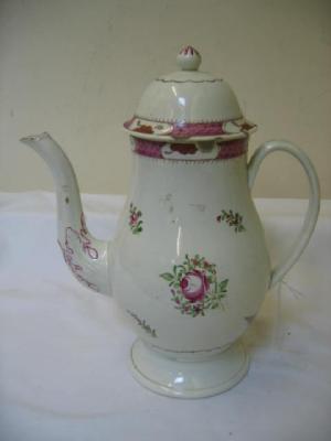 Appraisal: A PEARLWARE COFFEE POT in the Newhall style of baluster