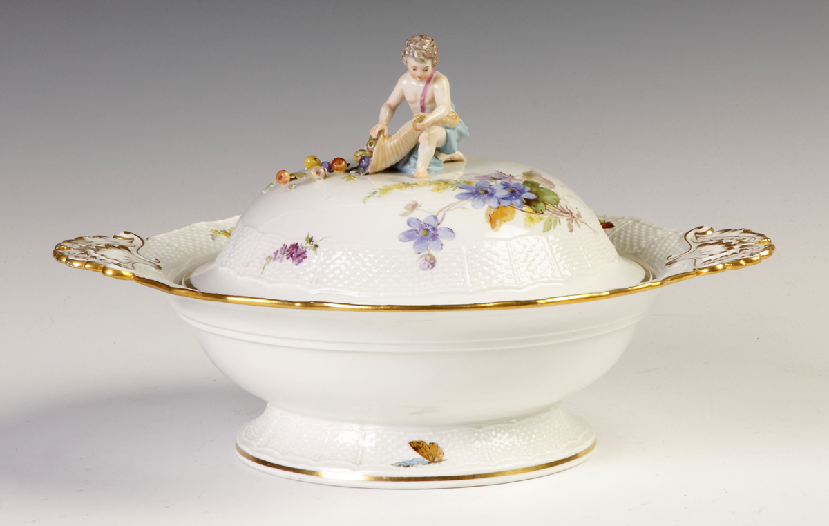 Appraisal: Meissen Covered Dish th cent Crossed Swords mark Butterflies insects