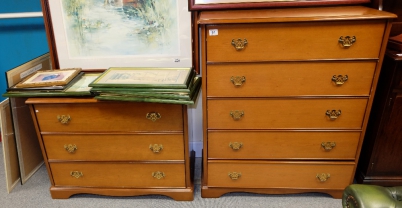 Appraisal: Stag yew wood colour chest of drawers and smaller draw