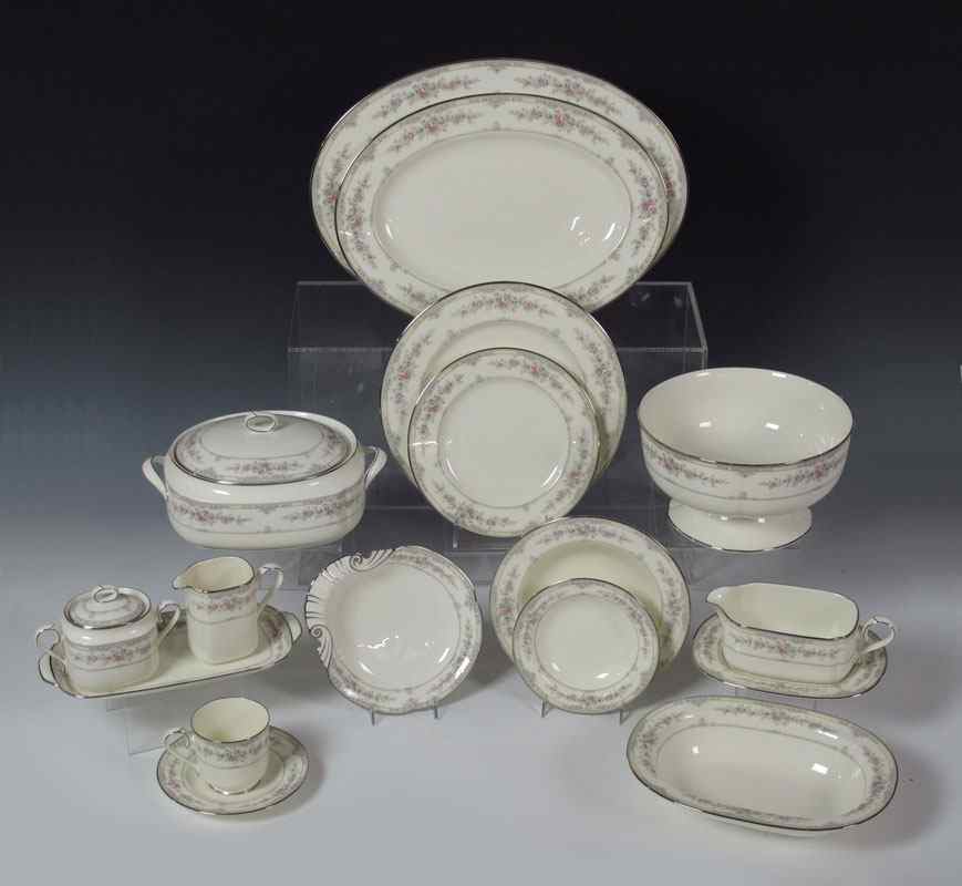 Appraisal: NORITAKE SHENANDOAH BONE CHINA SERVICE Pattern pieces to include each