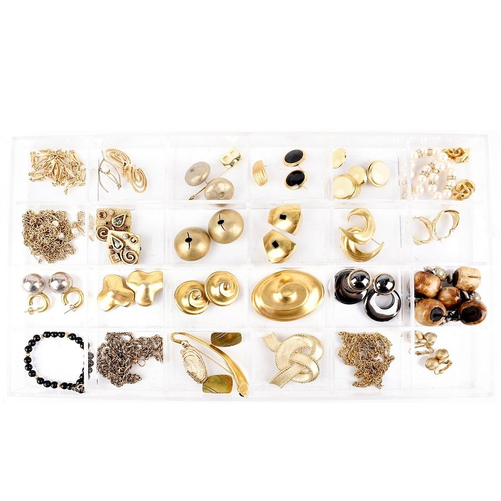 Appraisal: Vintage Costume Jewelry Collection Collection of Vintage Gold Tone Costume