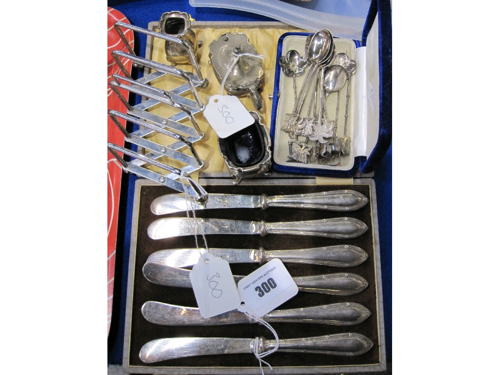 Appraisal: Lot comprising silver handled knives condiment set expanding toastrack etc