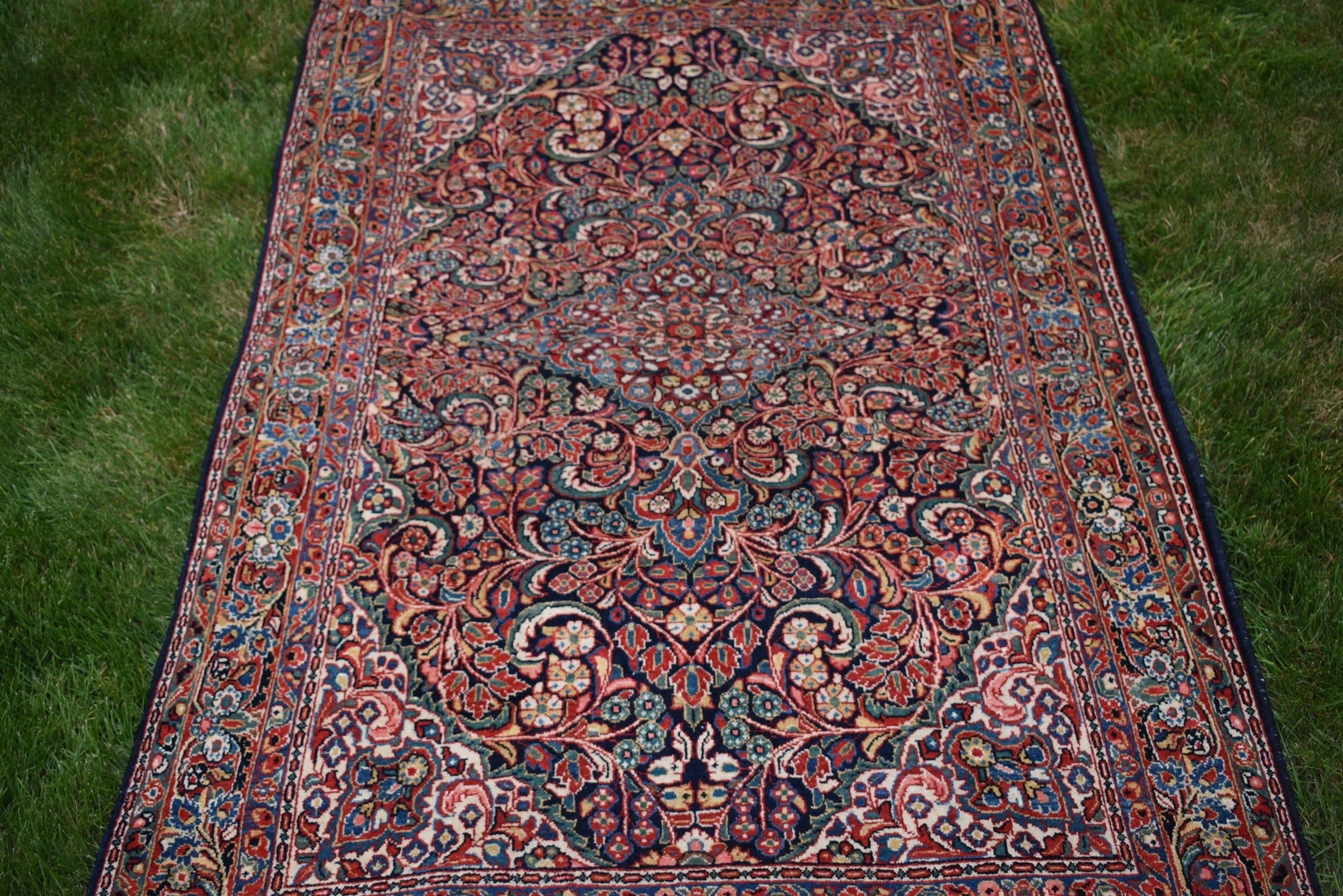 Appraisal: VINTAGE ORIENTAL KASHAN AREA RUG A vintage Oriental Keshan area