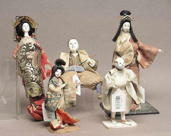 Appraisal: Five Japanese dolls Including a Kambun-era courtesan standing in brocade