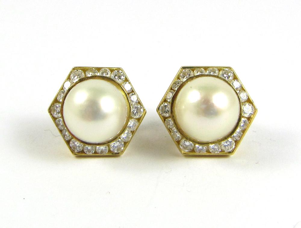 Appraisal: PAIR OF PEARL DIAMOND AND EIGHTEEN KARAT GOLD EARRINGS each