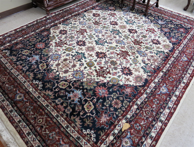 Appraisal: HAND KNOTTED ORIENTAL CARPET Indo-Persian stylized leaf pattern on hexagonal