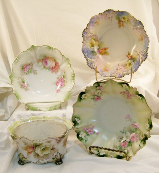 Appraisal: pcs RS Prussia Porcelain Lot includes Three round serving bowls