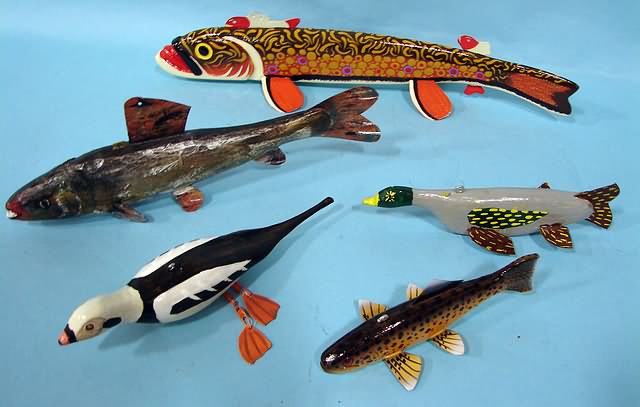 Appraisal: ice fishing decoys - various species all signed - CHOICE