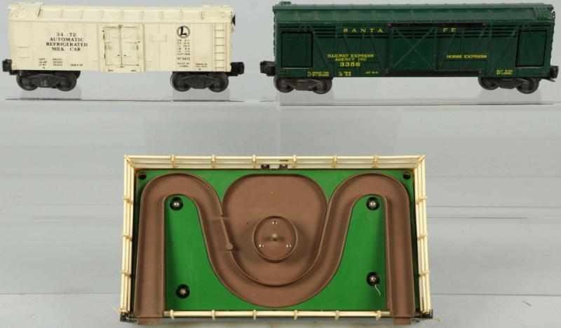 Appraisal: Lot of Lionel Train Cars American Post-war Includes no milk