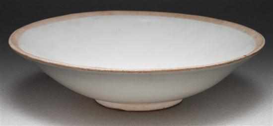 Appraisal: Chinese white glaze ceramic bowl th th century in Diam