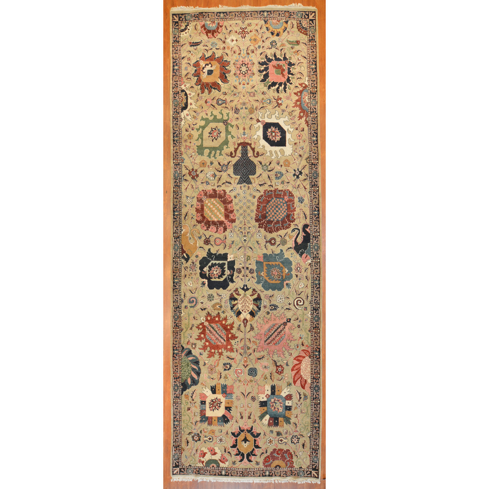 Appraisal: MAHINDRA GALLERY RUG PERSIA X Fourth quarter- th century hand-knotted