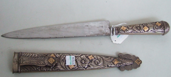 Appraisal: A Turkish knife late th century with single edged blade