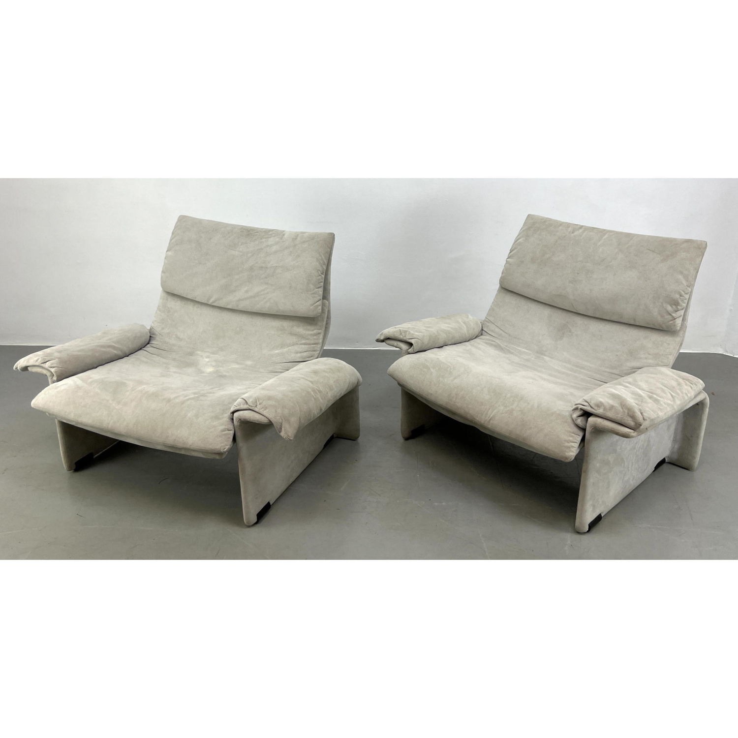 Appraisal: Pr SAPORITI ITALIA Gray Suede Lounge Chairs Wide Arms with