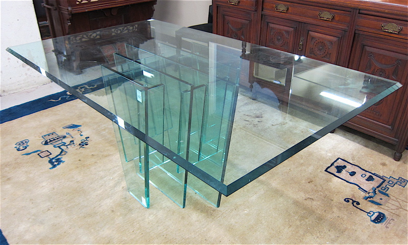 Appraisal: SAVOY CONTEMPORARY CUSTOM GLASS DINING TABLE Savoy Studios Portland Oregon