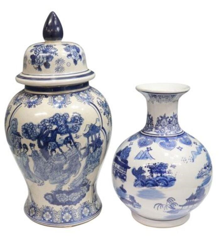 Appraisal: lot of Chinese blue and white porcelain vases late th