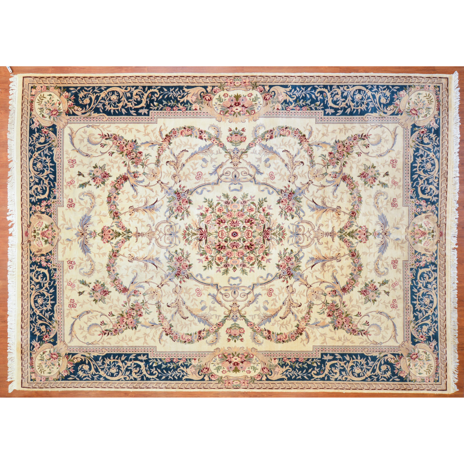 Appraisal: PAK PERSIAN CARPET PAKISTAN X Fourth quarter- th century hand-knotted