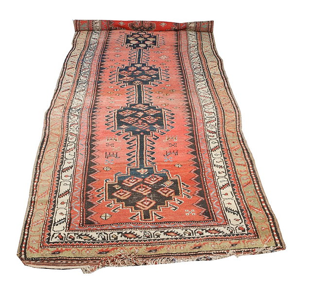 Appraisal: A HAMADAN ROSE GROUND RUNNER with a central interlinked medallion